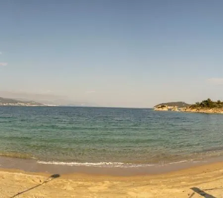 Vakantiehuis Just On The Sea 2 *