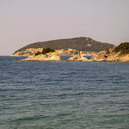Just On The Sea 2 Vakantiehuis